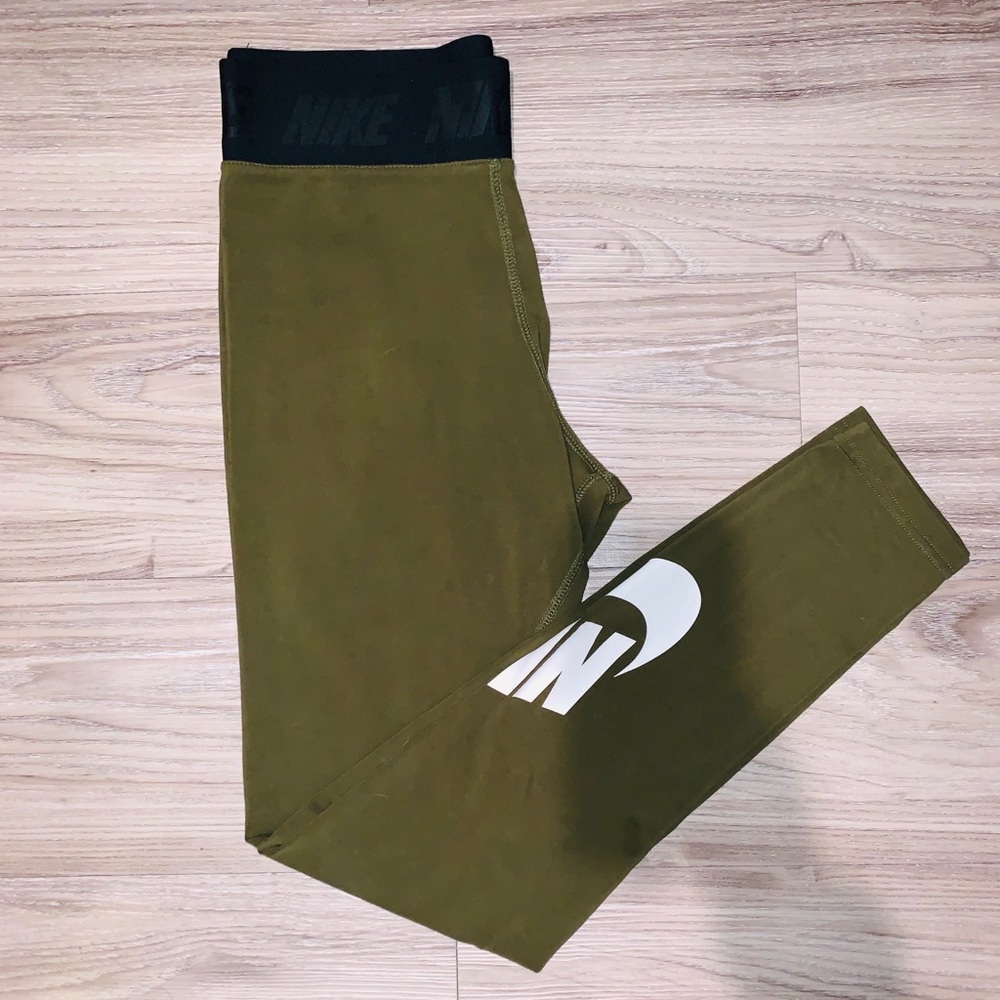Nike workout pants